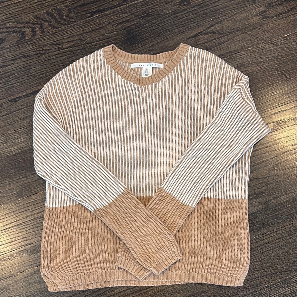 Ladies Max Studio Tan and Cream Striped Sweater (size M)